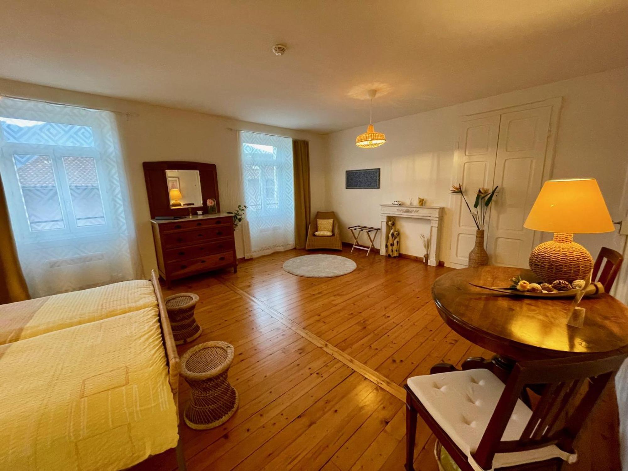 1912 - Wooden Room - Old Town Локарно Екстериор снимка